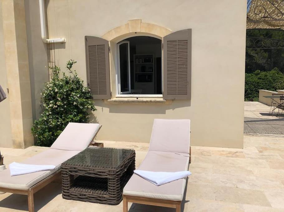 Appartement Dans Bastide A Saint Remy De Provence Екстер'єр фото
